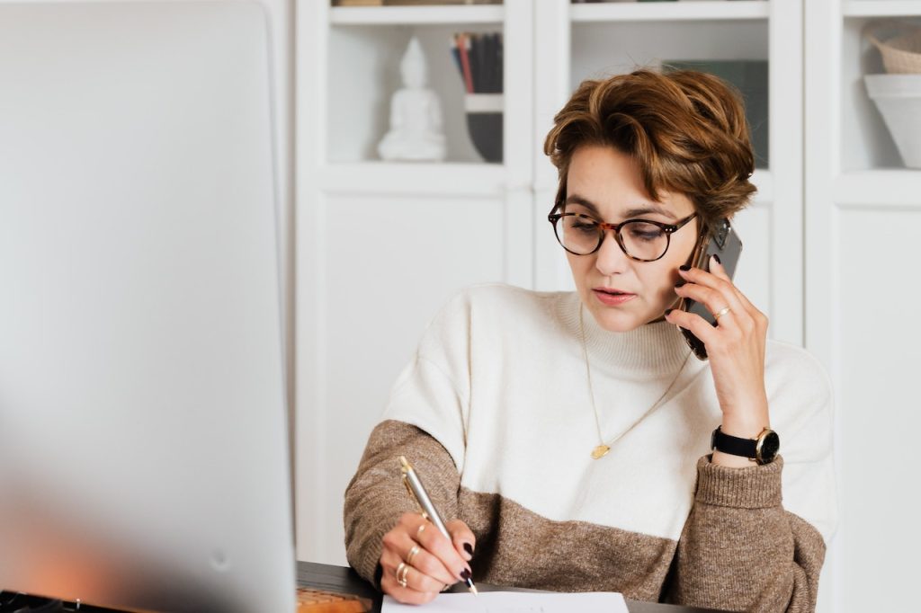 rozmowa telefoniczna