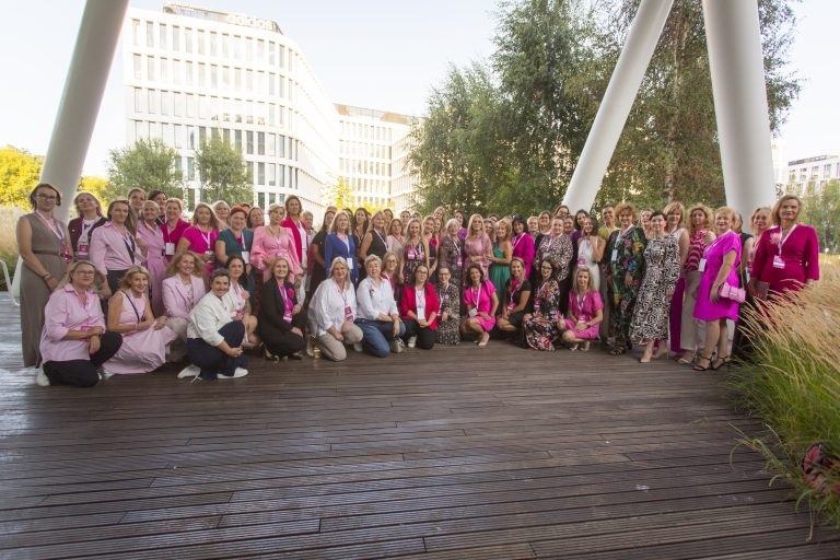 Siła wiedzy, moc wsparcia – zakończył się II Zjazd Ambasadorek Różowego Patrolu