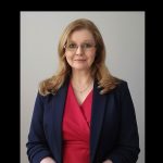 Perfekcjonizm, chaos, poczucie winy. Tak objawia się ADHD u dorosłych kobiet.