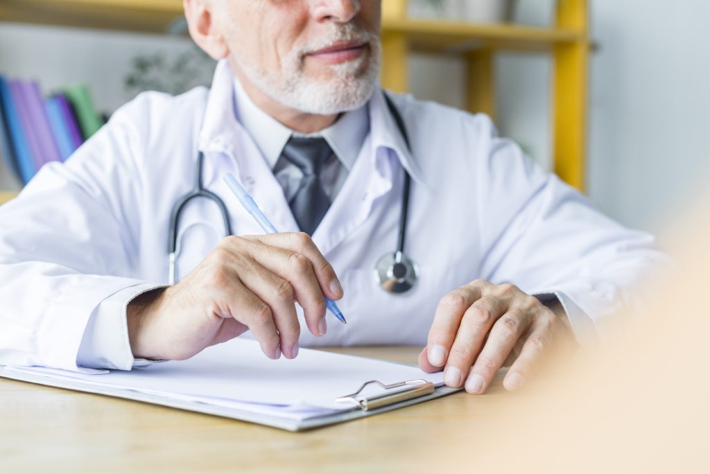 Polki nie mogą dłużej czekać na standardy, które w Europie obowiązują od lat. Diagnostyka najsłabszym ogniwem opieki onkologicznej nad kobietami w Polsce