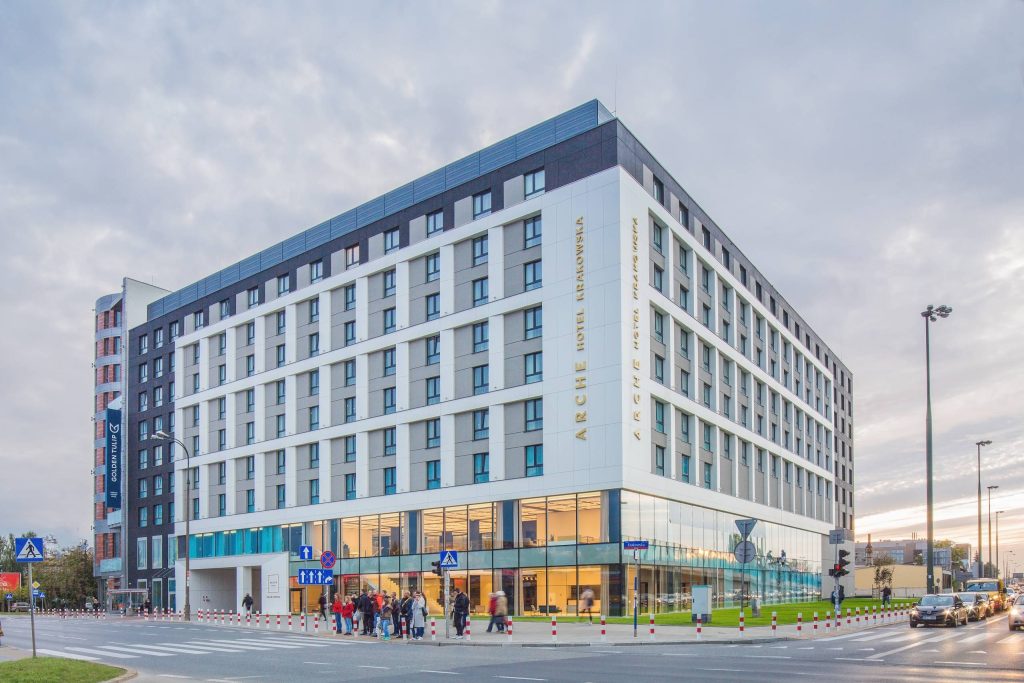 hotel-blisko-lotniska-wybor-czy-koniecznosc
